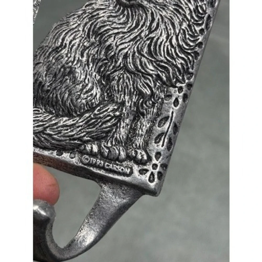 Vintage 1993 Carson Pewter Longhair Cat Wall Hook Floral Frame Silver Tone Metal